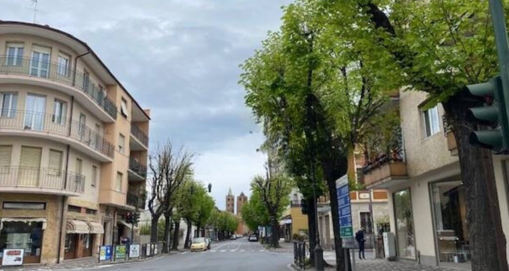 Albenga residenti di Viale Pontelungo denunciano degrado e spaccio in un esposto